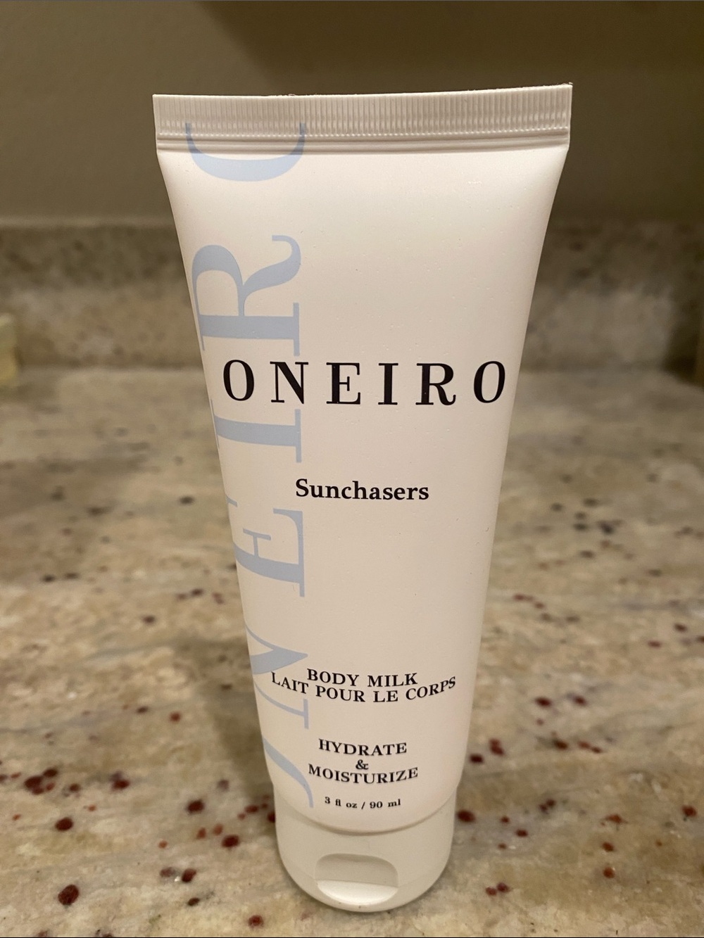 ONEIRO Sunchasers White Body Milk - Hydrating Moisturizer